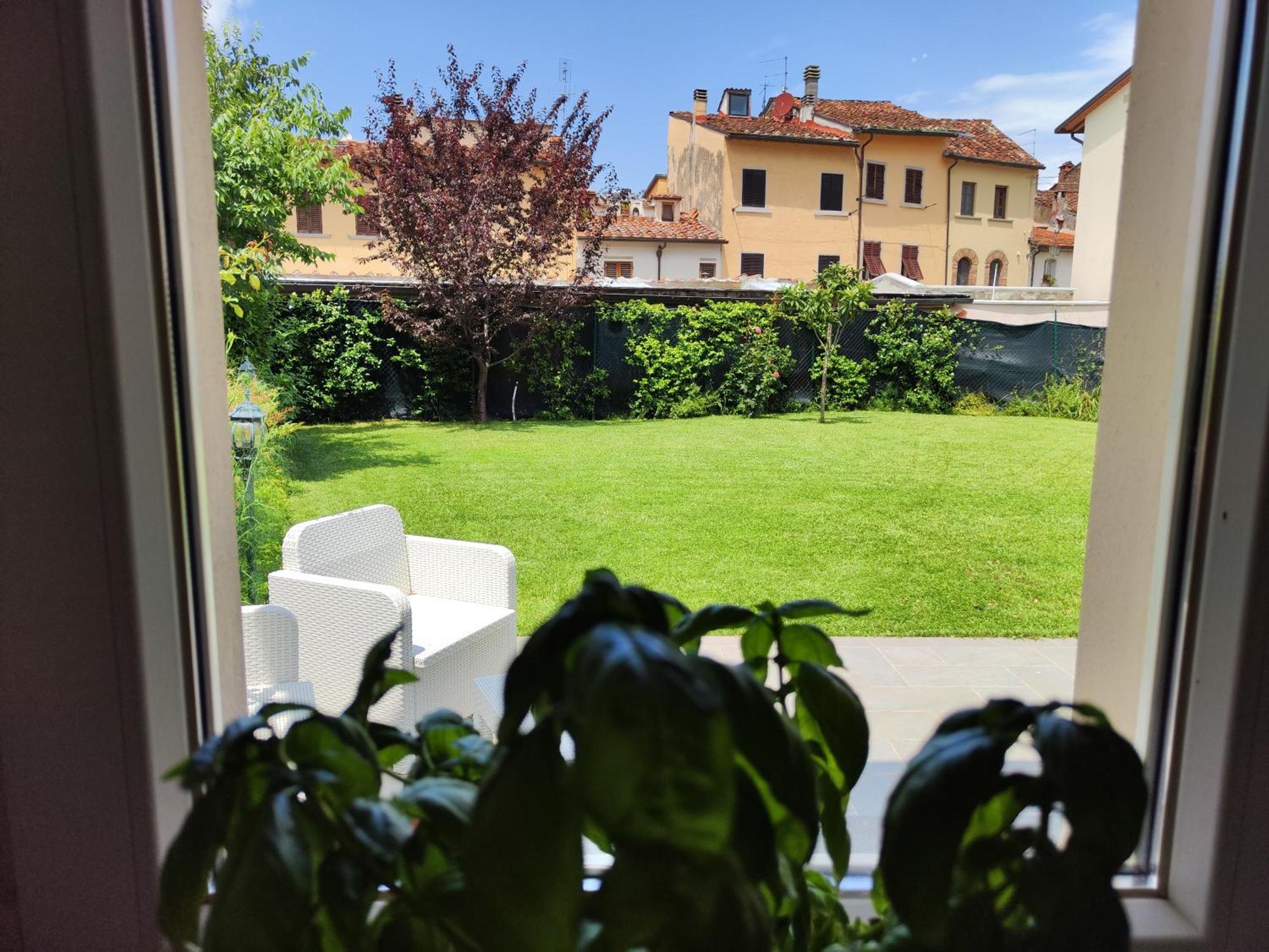 Casa Di Pietro Aretino, Arezzo Centro Storico 4-8 Letti Apartment Exterior photo